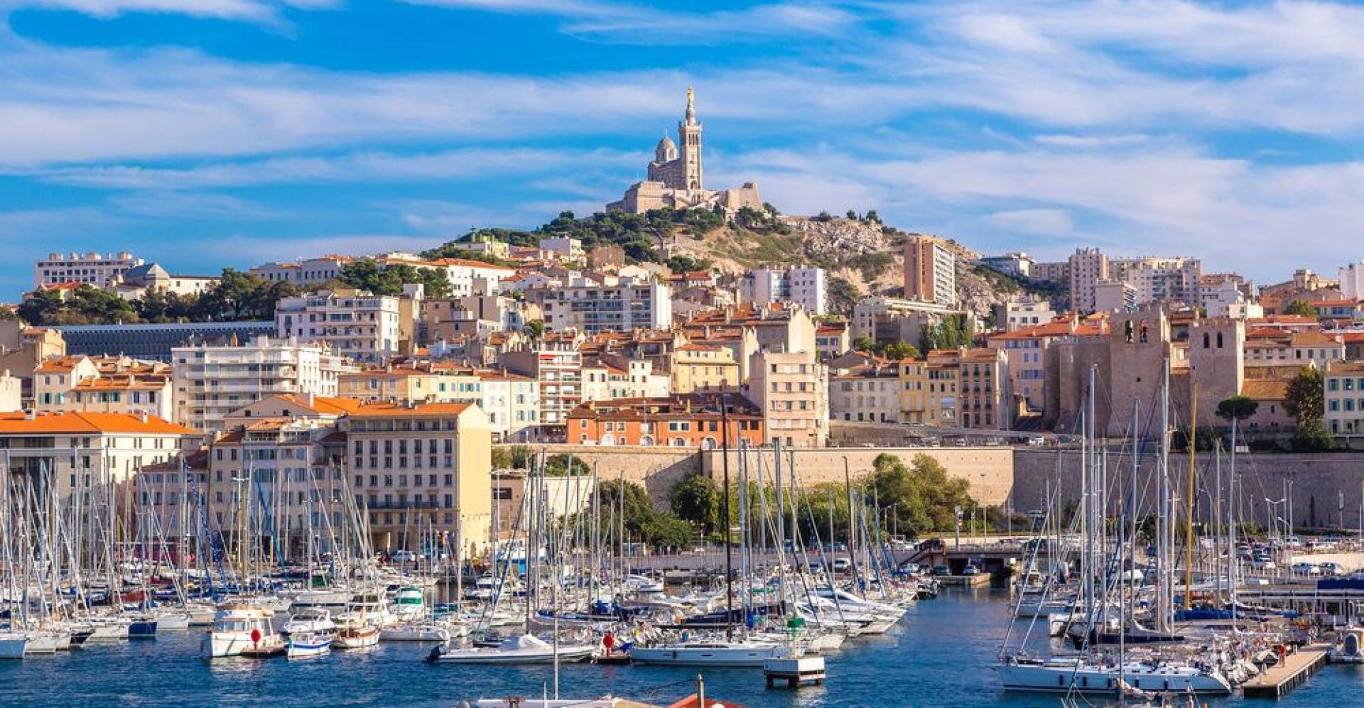 Parking Marseille : Réservation et Abonnement l EFFIA